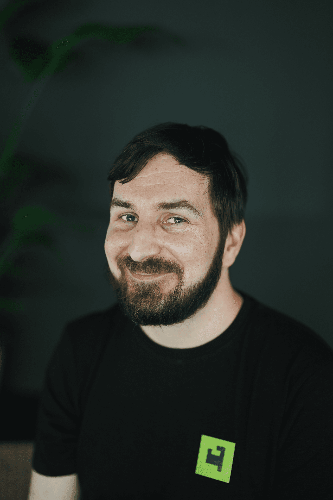 Portretfoto van Sander Mandemaker, Senior Backend Developer & AI Architect bij DenkBot